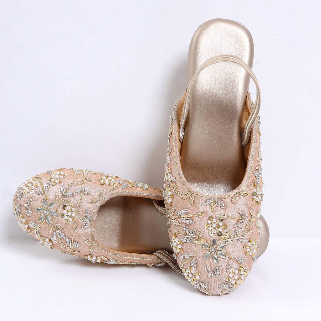 Noor Jaal mules