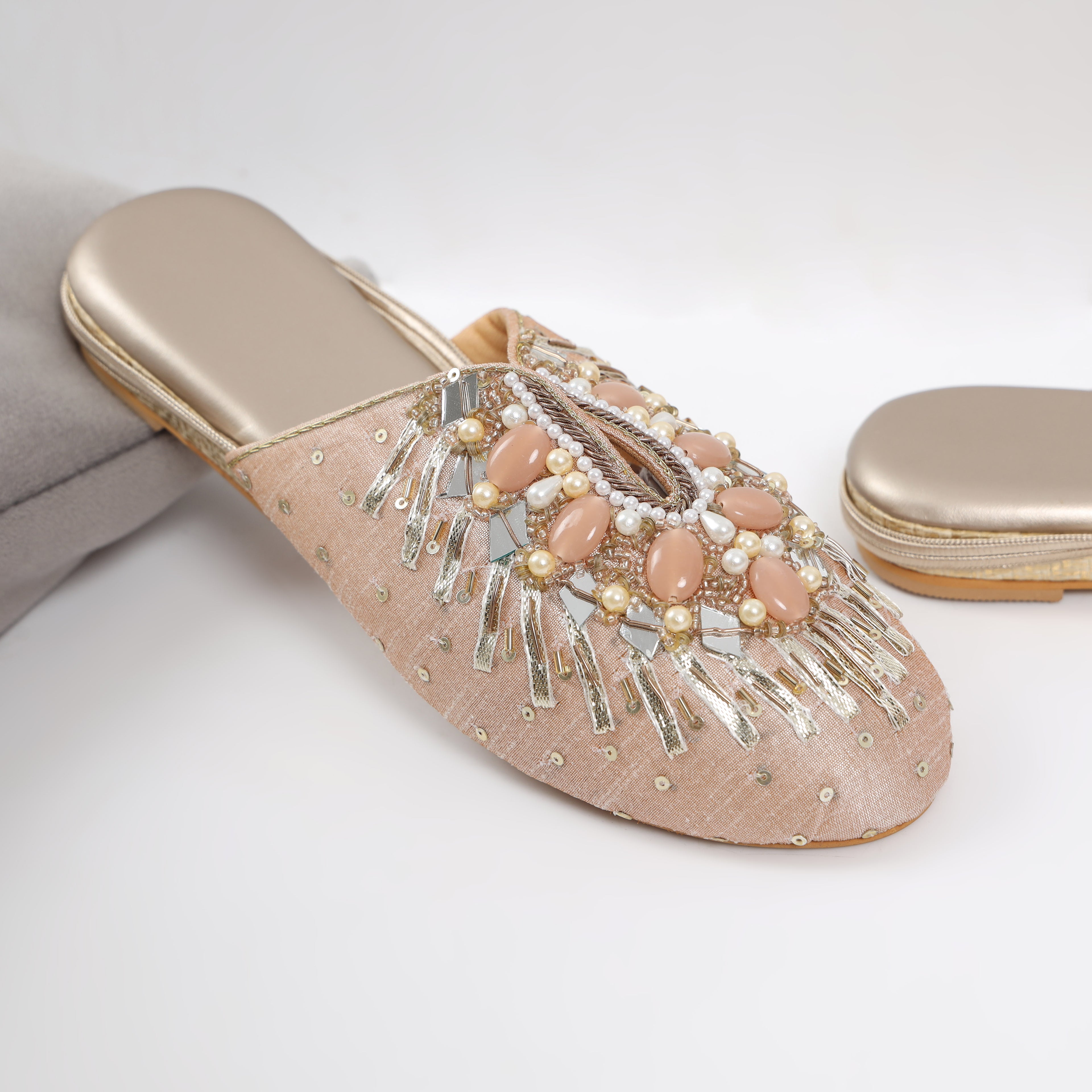 Sheesh Mahal Mules