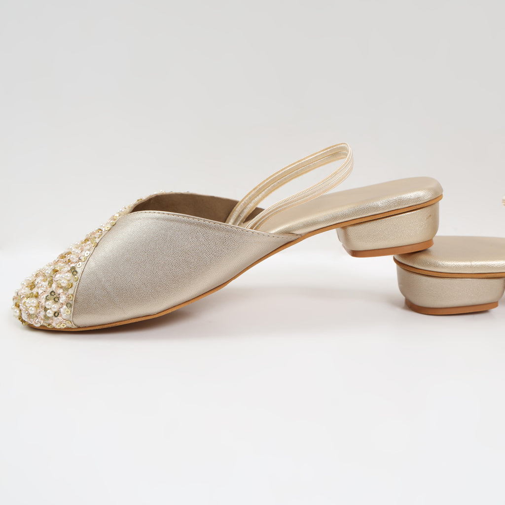 Noor-e-Gul Flat mules