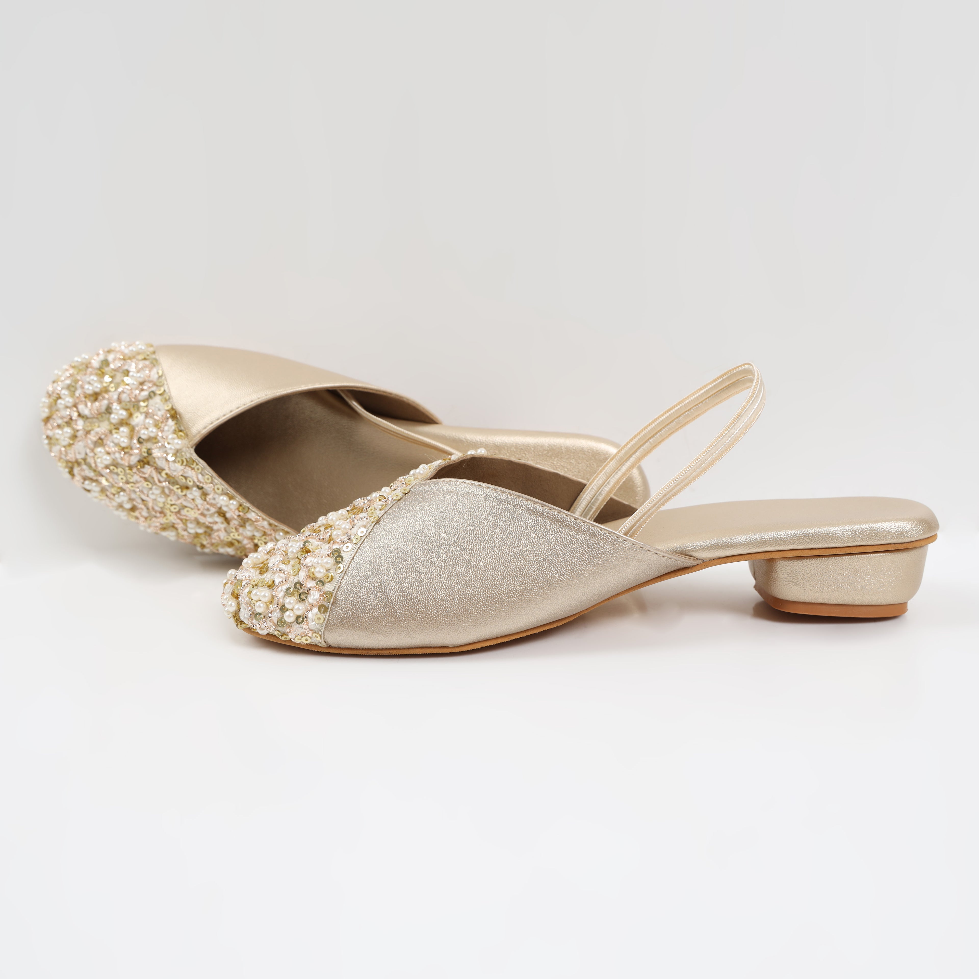 Noor-e-Gul Flat mules