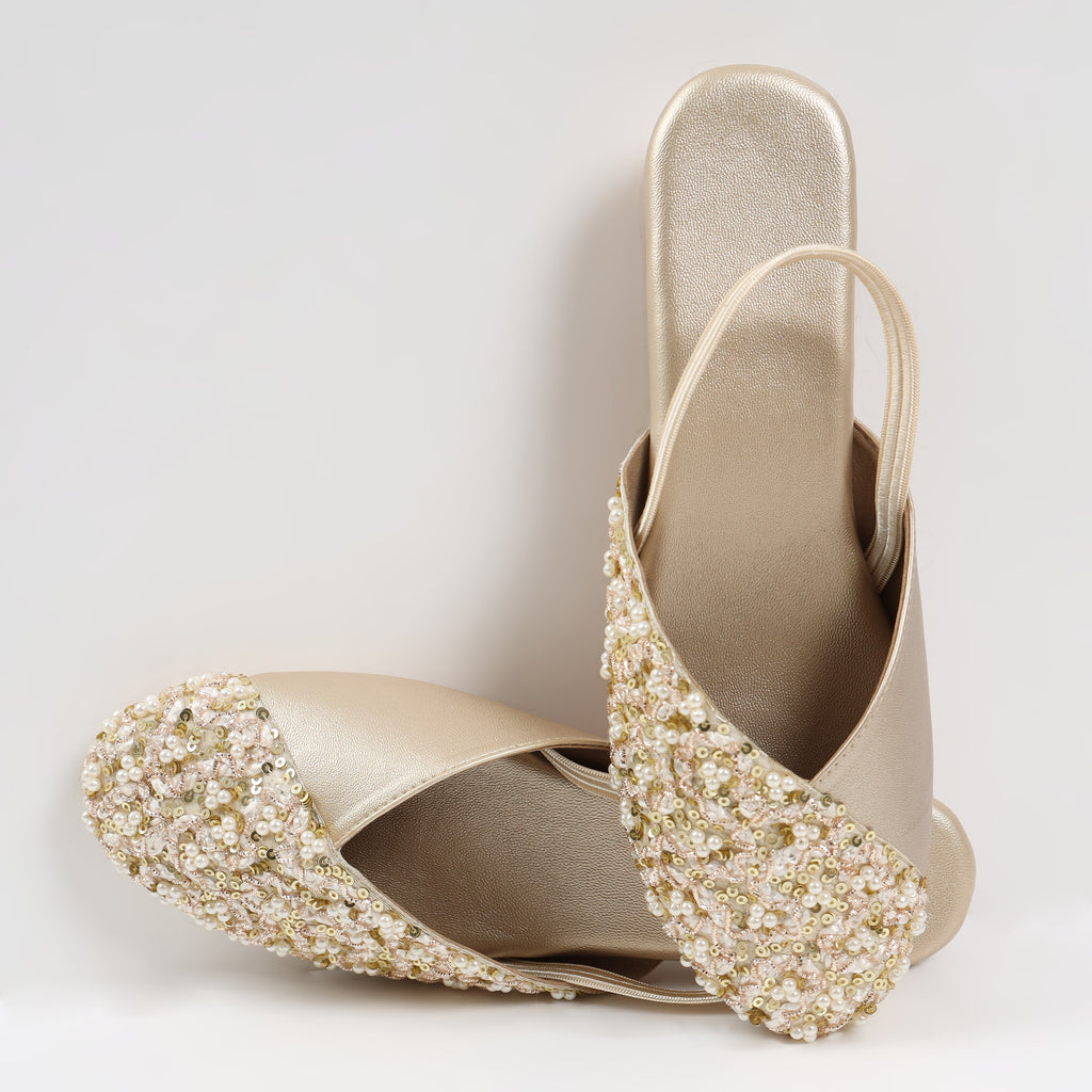 Noor-e-Gul Flat mules